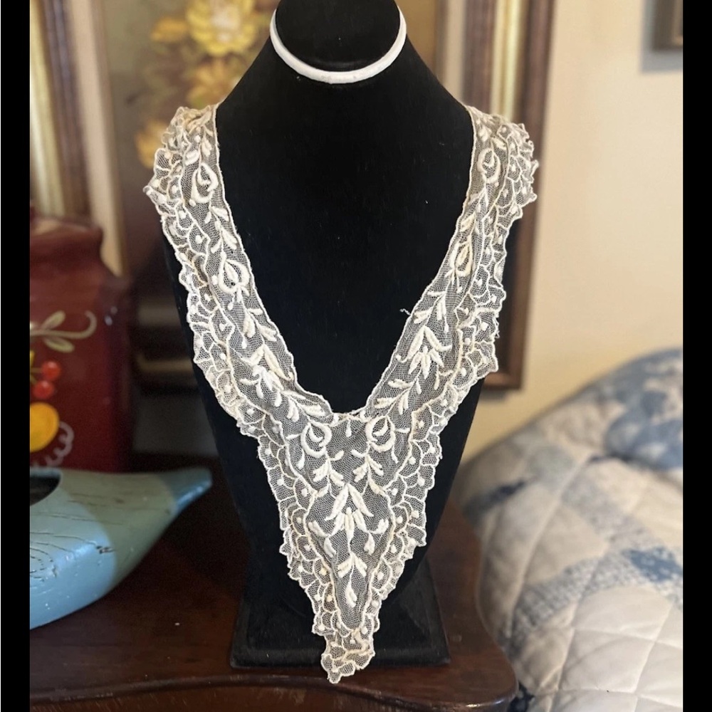 Antique Victorian Edwardian Fashion Battenberg Tape Lace Collar Necklace